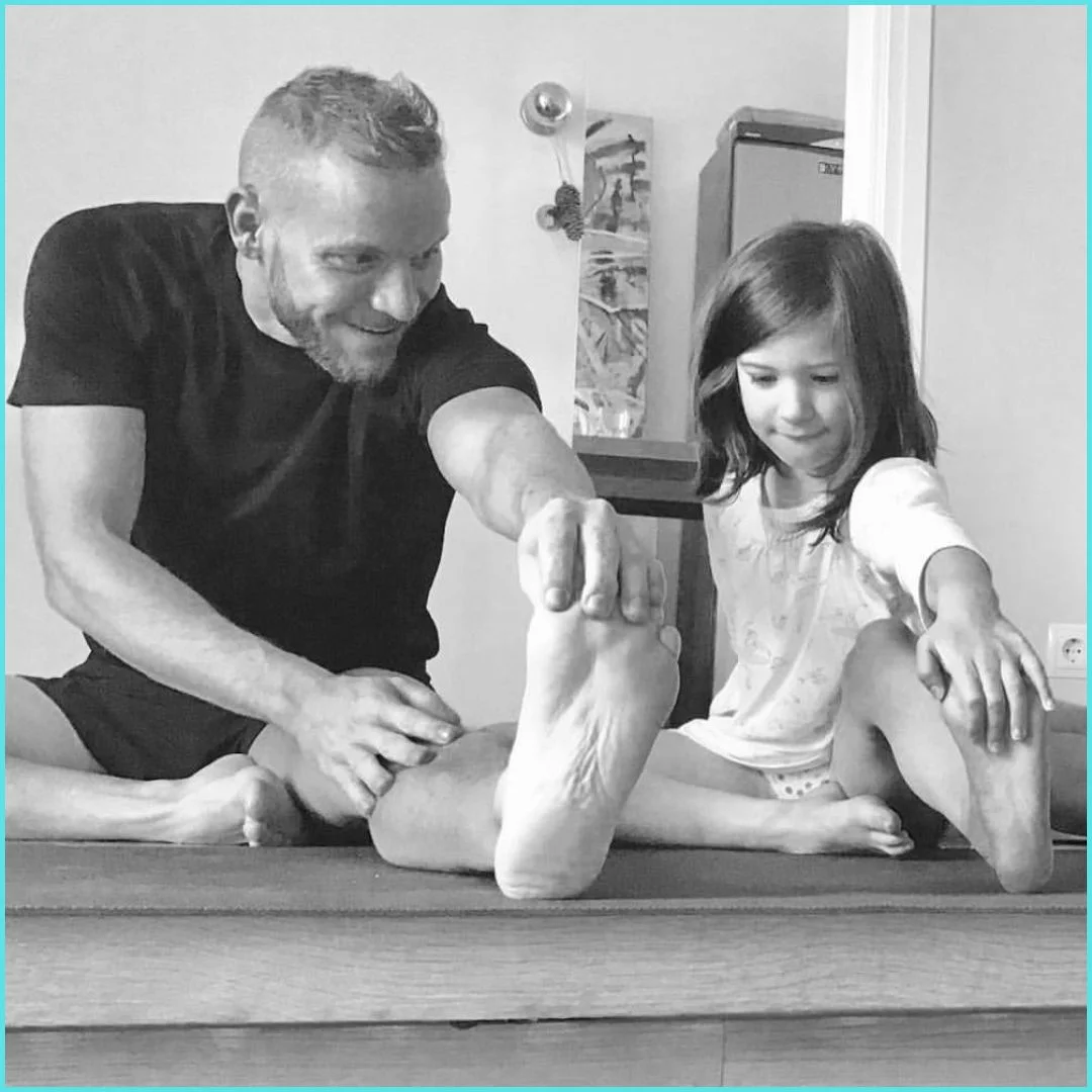 Clases de yoga para niños en ESPAI BO Barcelona
